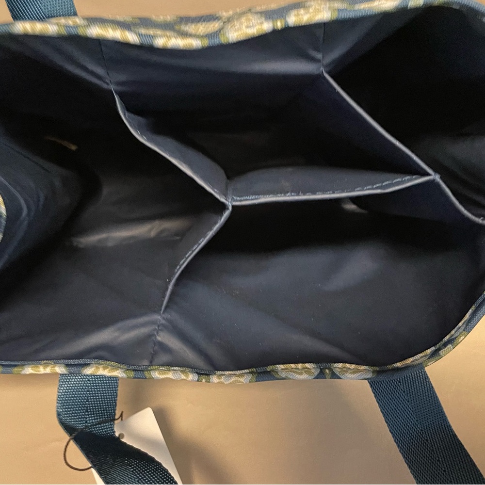 Vera Bradley Everything Organizer Tote for Travel, Crafts, Stroller, Car NEW - Picture 4 of 7